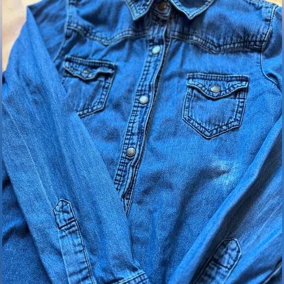 Miley Cyrus Max Azria Denim Indigo Distressed Denim Snap Down Top Long Sleeve S - Picture 4 of 11